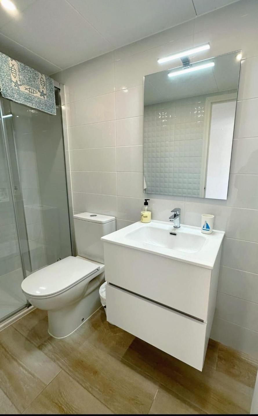 Spondylus II Apartment Емпуриабрава Екстериор снимка